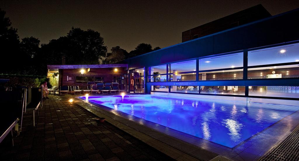 Hotel Thermen Dilbeek Exterior photo